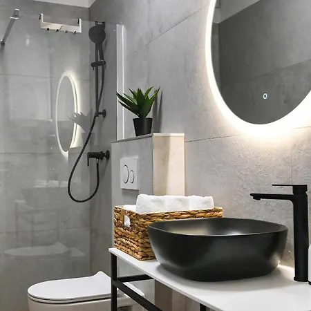 Dolce 1 アパート ザダル