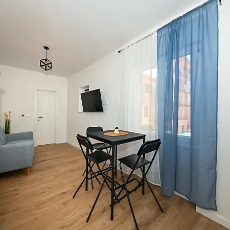 Dolce 1 公寓 扎达尔